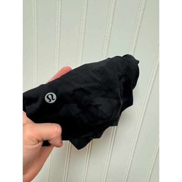 Lululemon athetlica LW7BTQ Camo Print High-Rise Align Short Women Size 4 - Picture 10 of 11